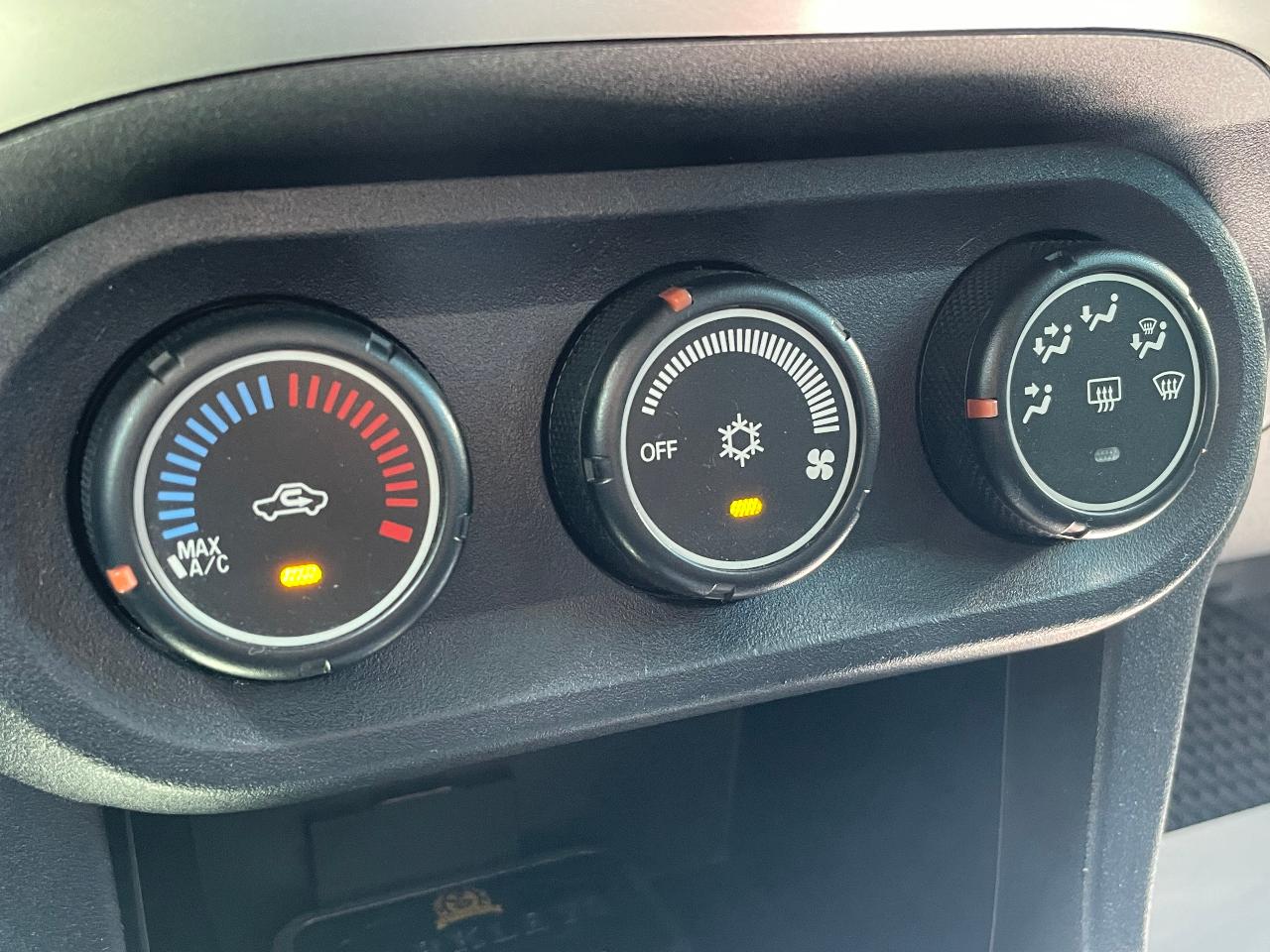 Mitsubishi Lancer - фото 3