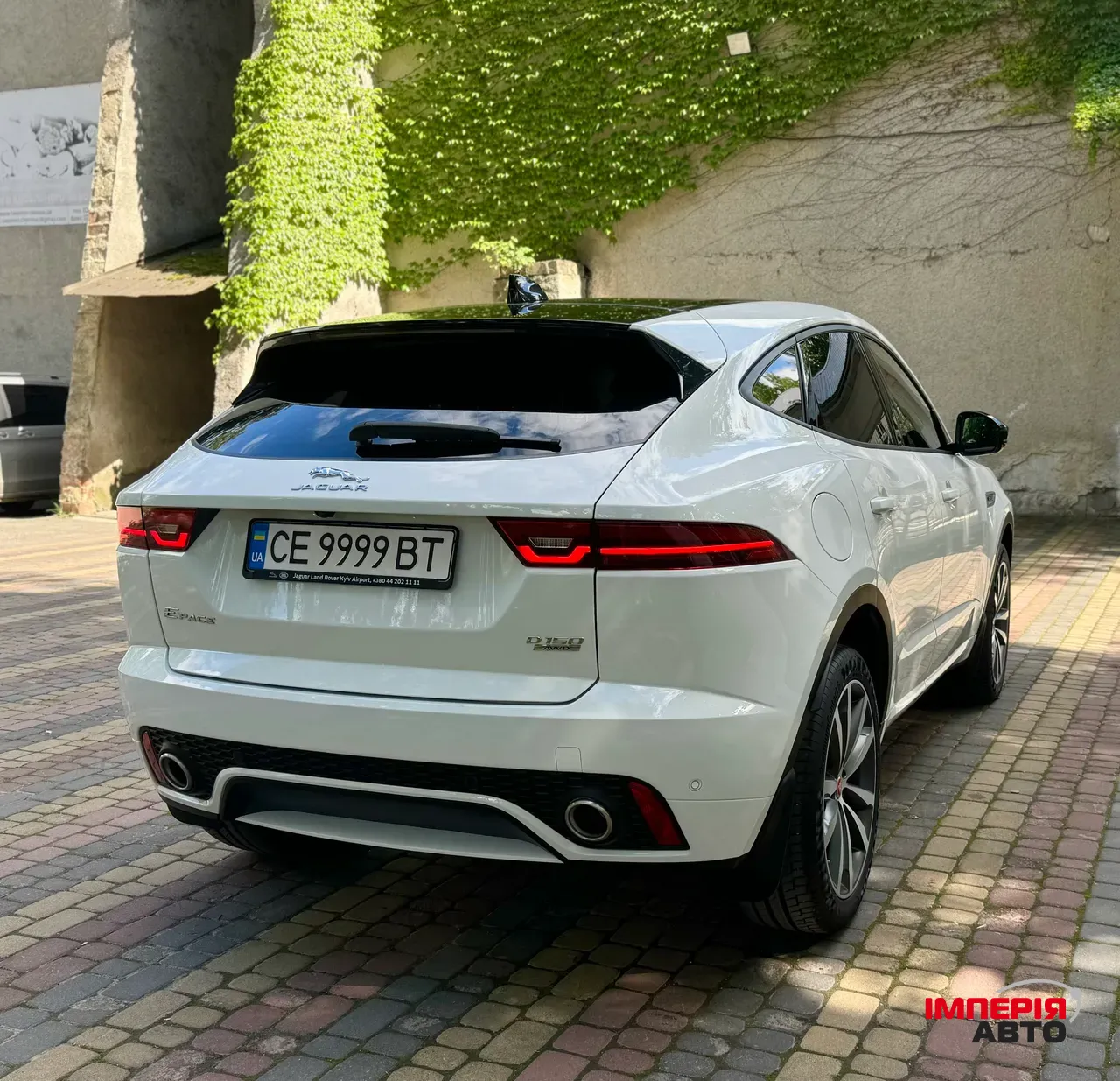 Jaguar E-Pace - фото 23