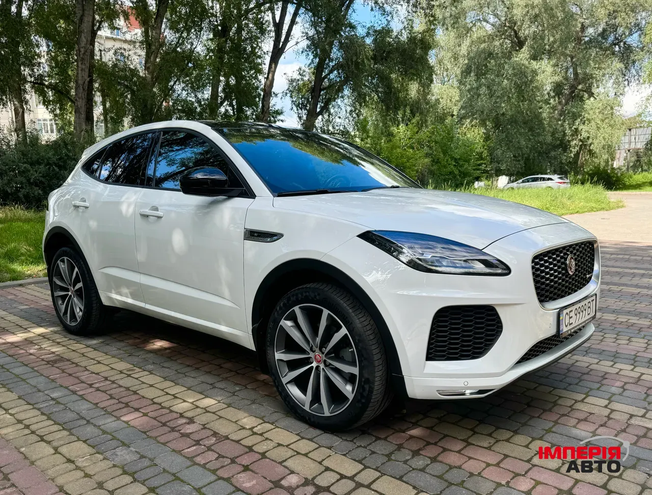 Jaguar E-Pace - фото 14