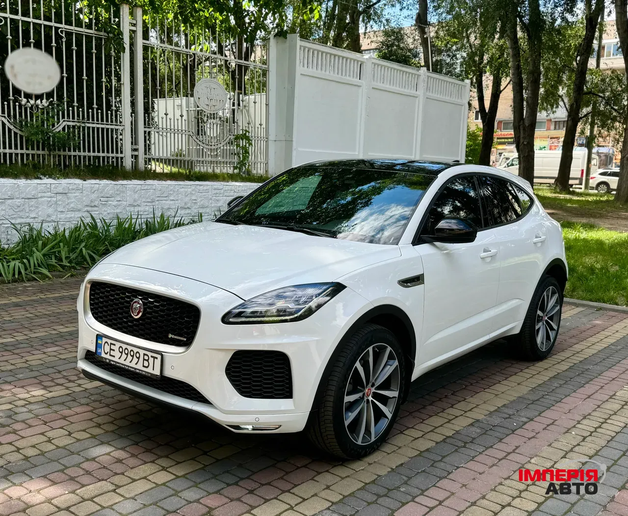 Jaguar E-Pace - фото 5