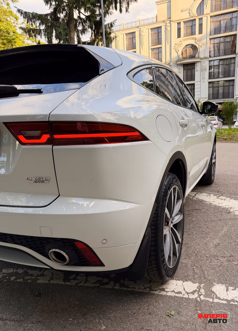 Jaguar E-Pace - фото 40