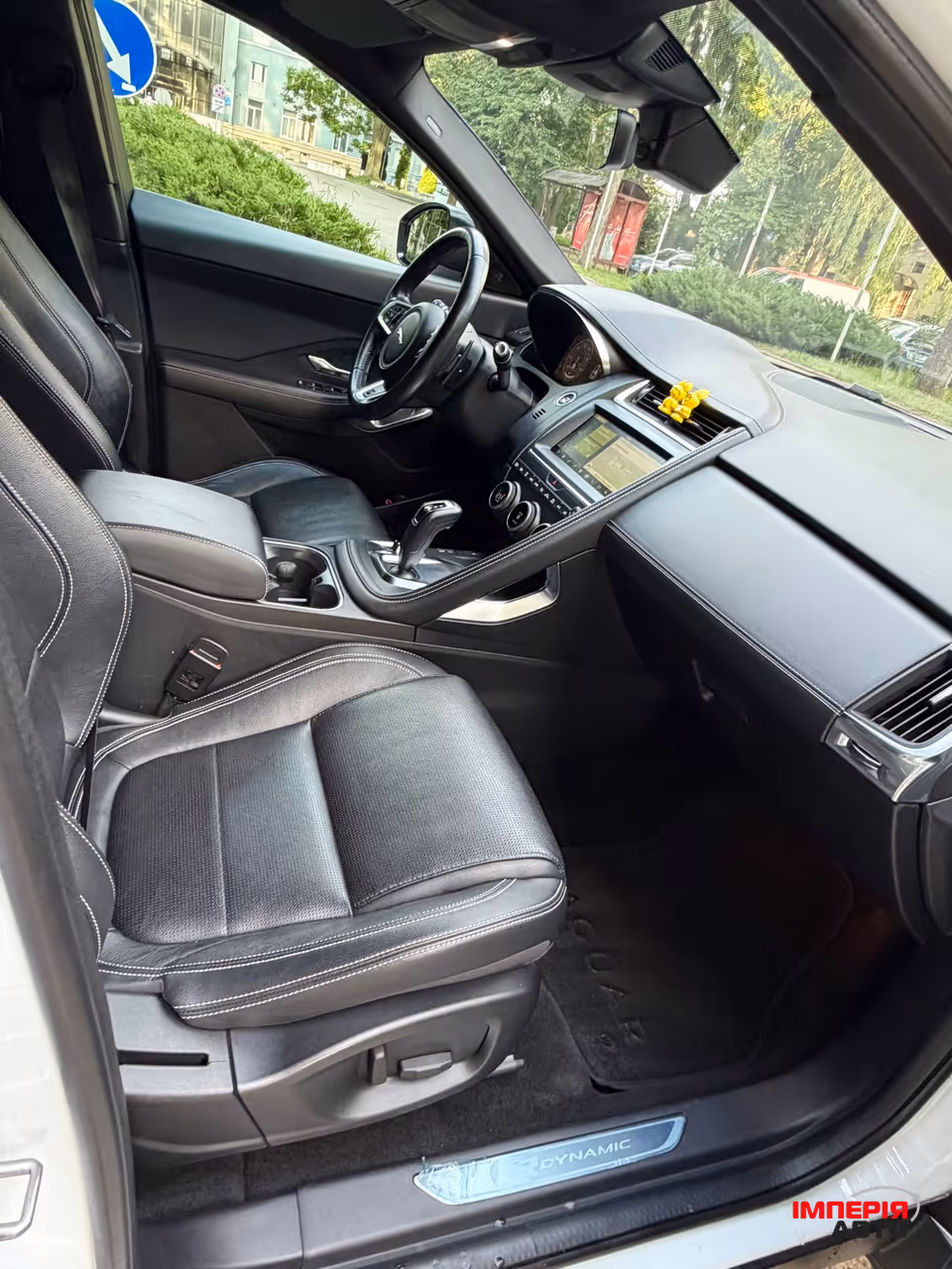 Jaguar E-Pace - фото 48