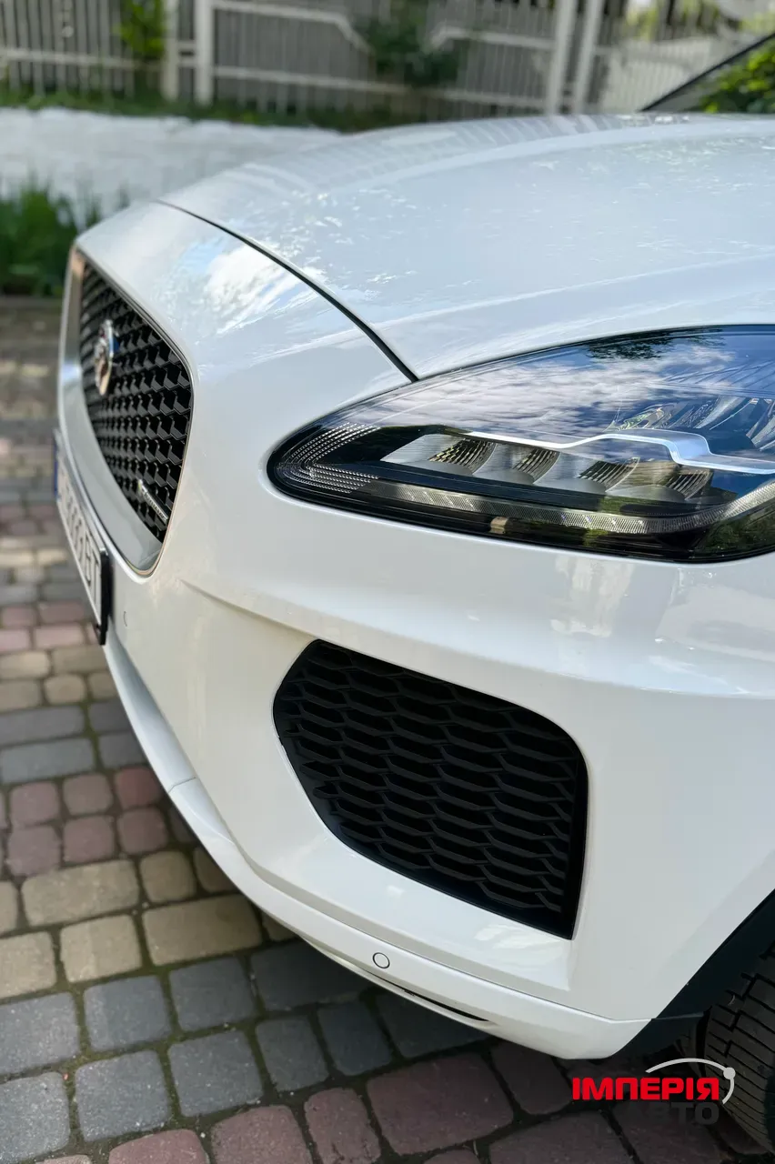 Jaguar E-Pace - фото 34