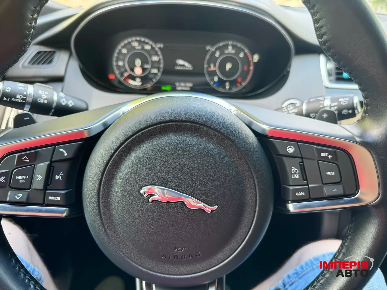 Jaguar E-Pace - фото 66