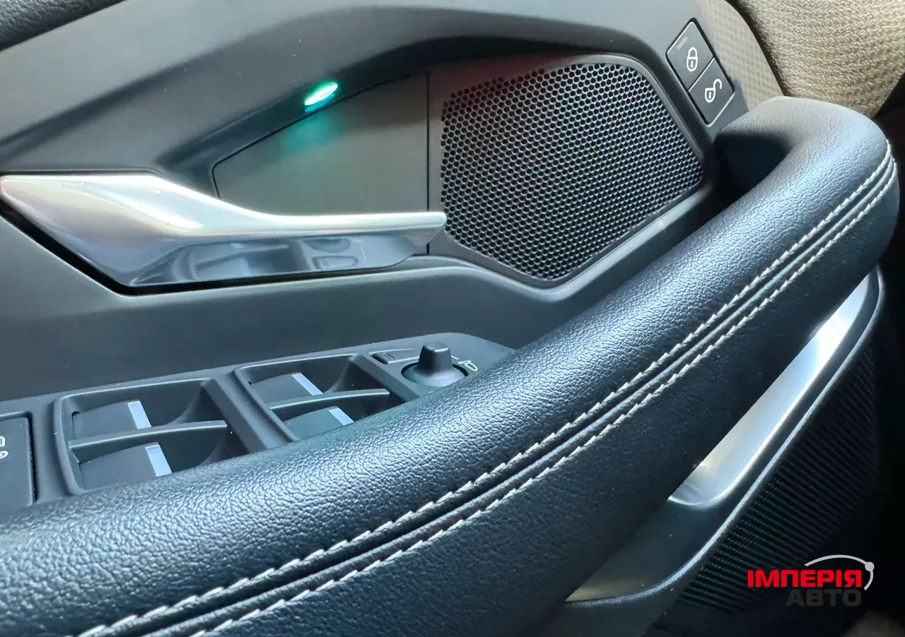 Jaguar E-Pace - фото 61