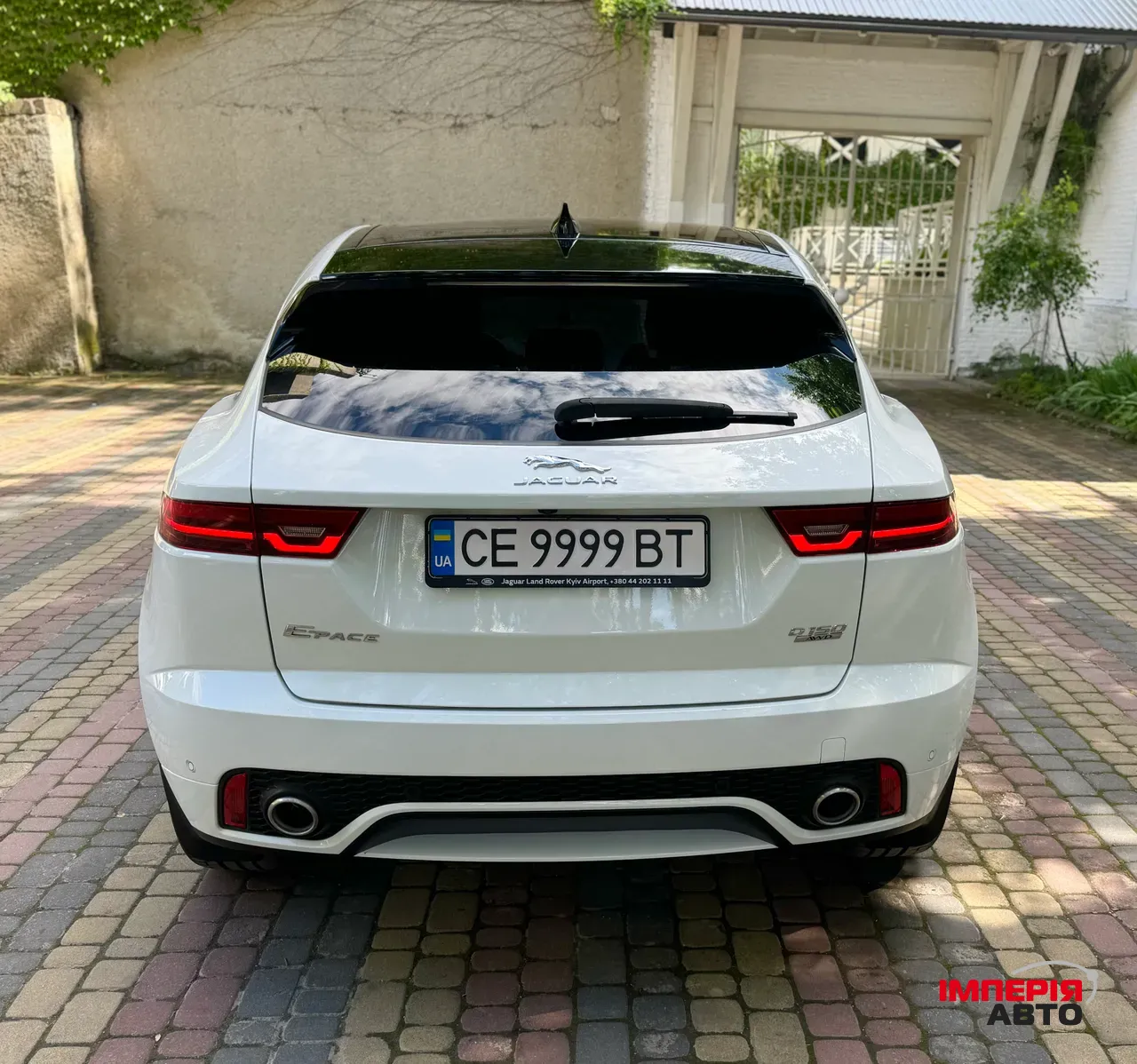 Jaguar E-Pace - фото 25