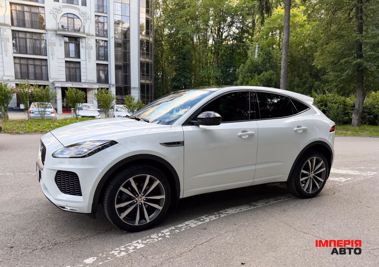 Jaguar E-Pace - фото 28