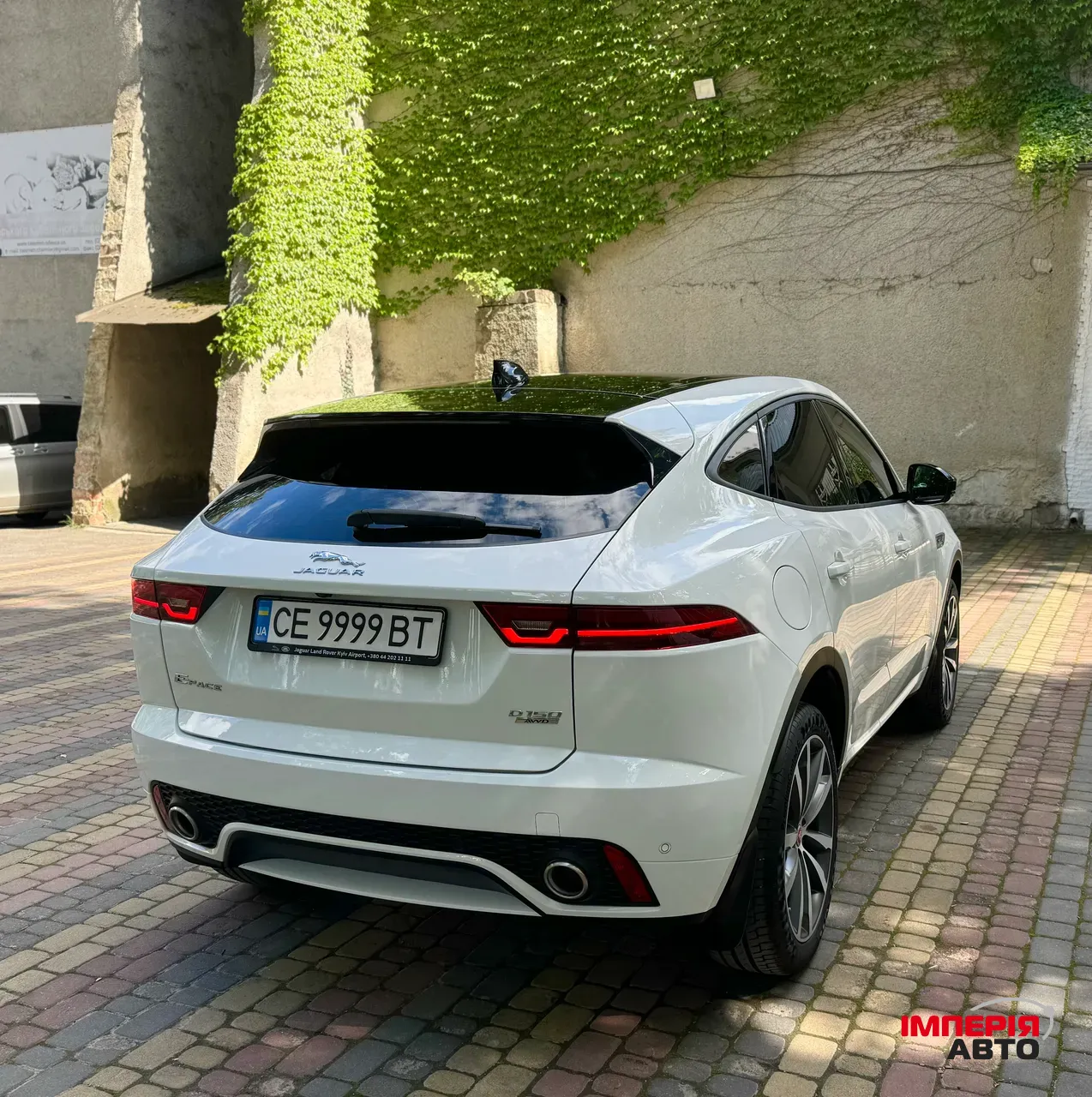 Jaguar E-Pace - фото 22