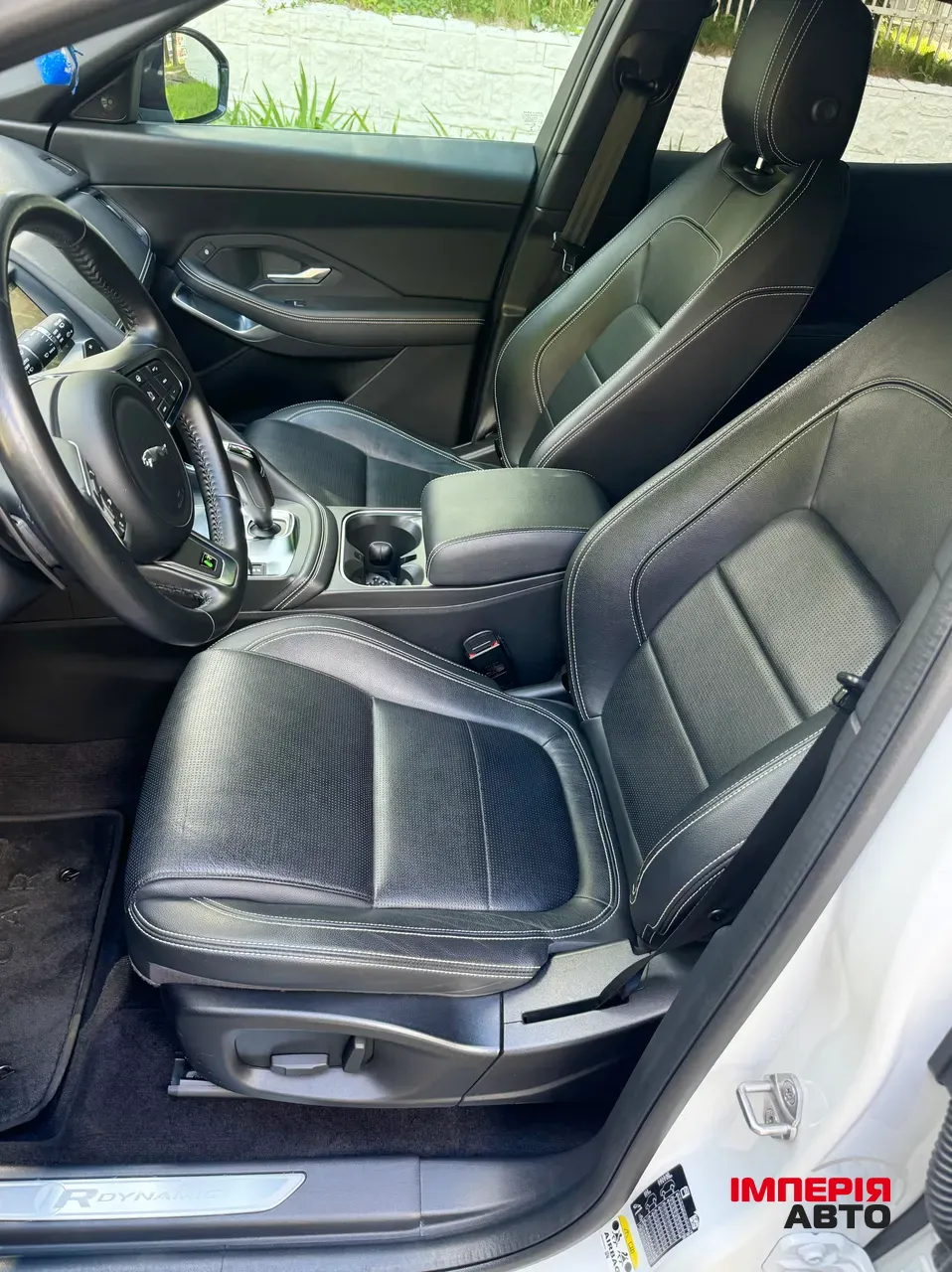 Jaguar E-Pace - фото 48