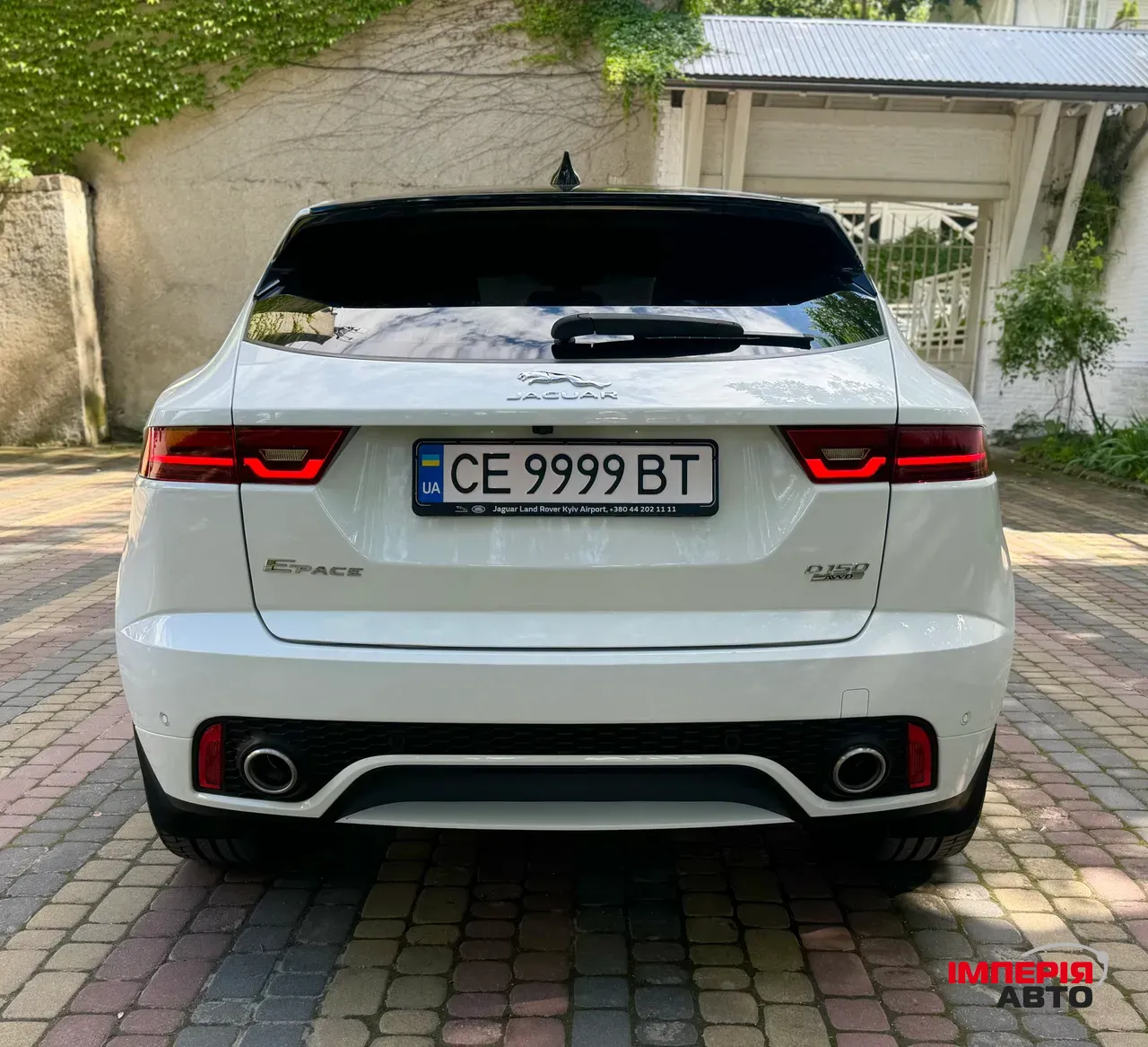 Jaguar E-Pace - фото 26