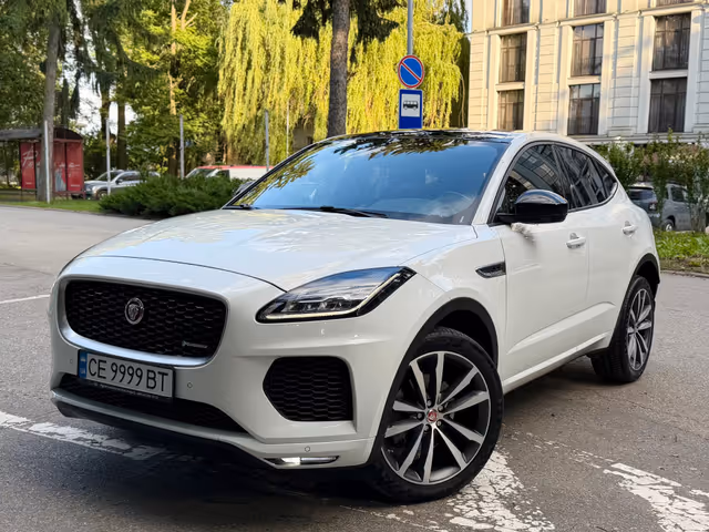 Jaguar E-Pace - фото 1