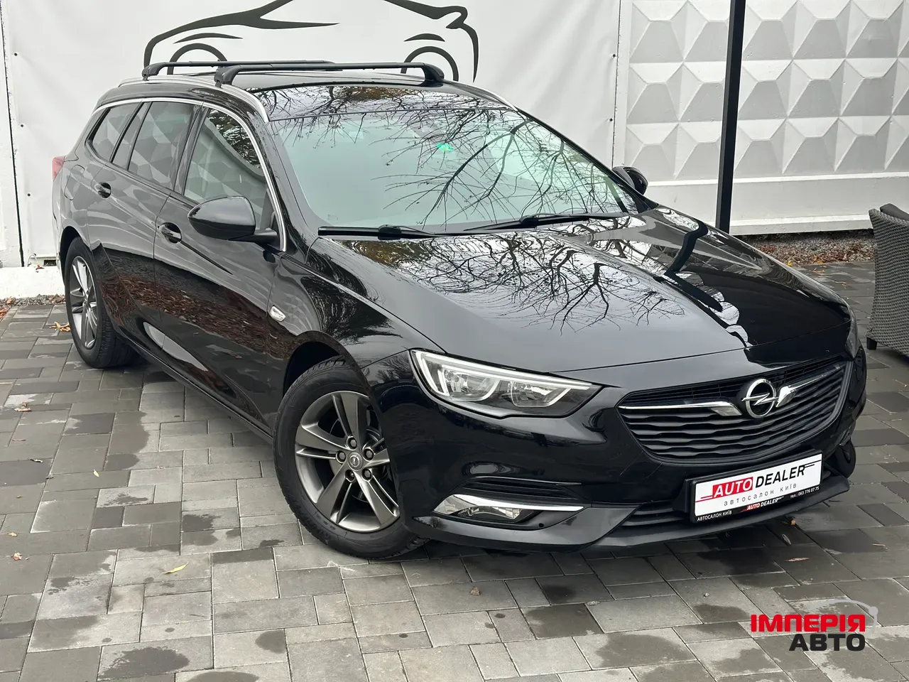 Opel Insignia - фото 1