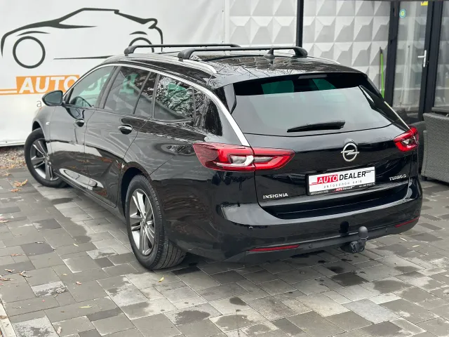 Opel Insignia - фото 2