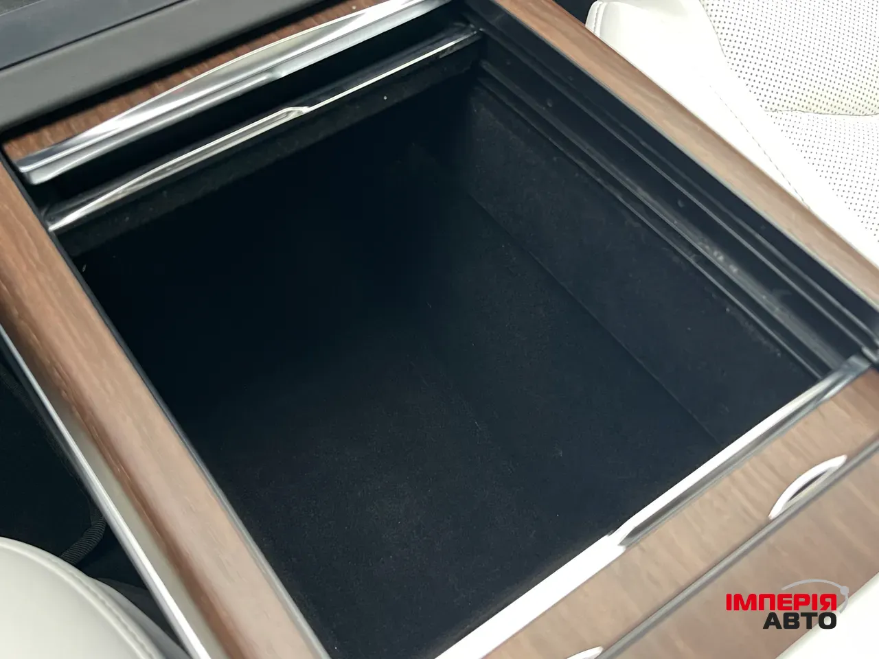 Tesla Model S - фото 47