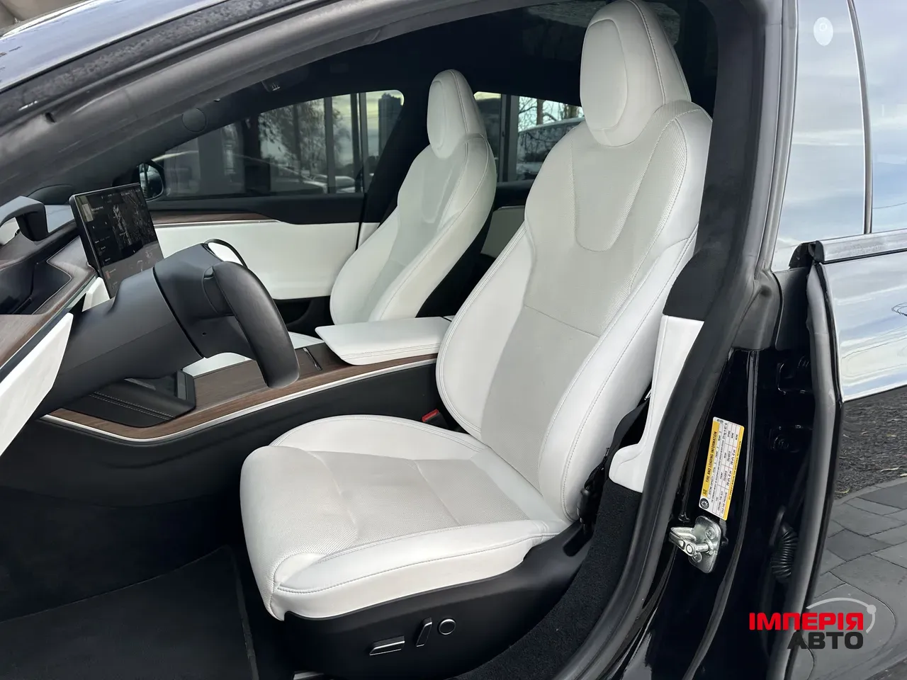 Tesla Model S - фото 22