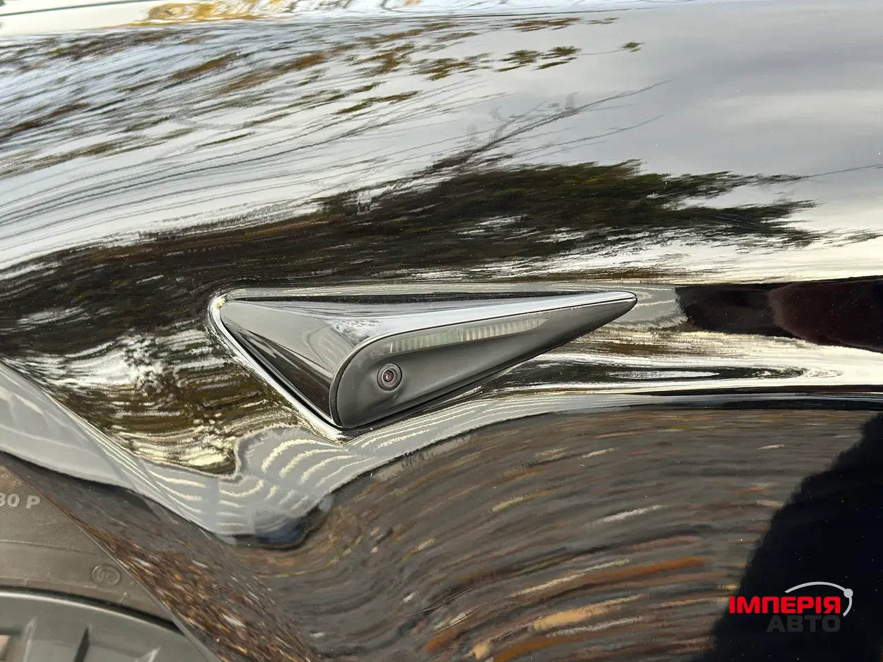 Tesla Model S - фото 7