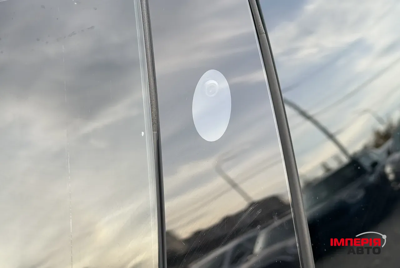 Tesla Model S - фото 9