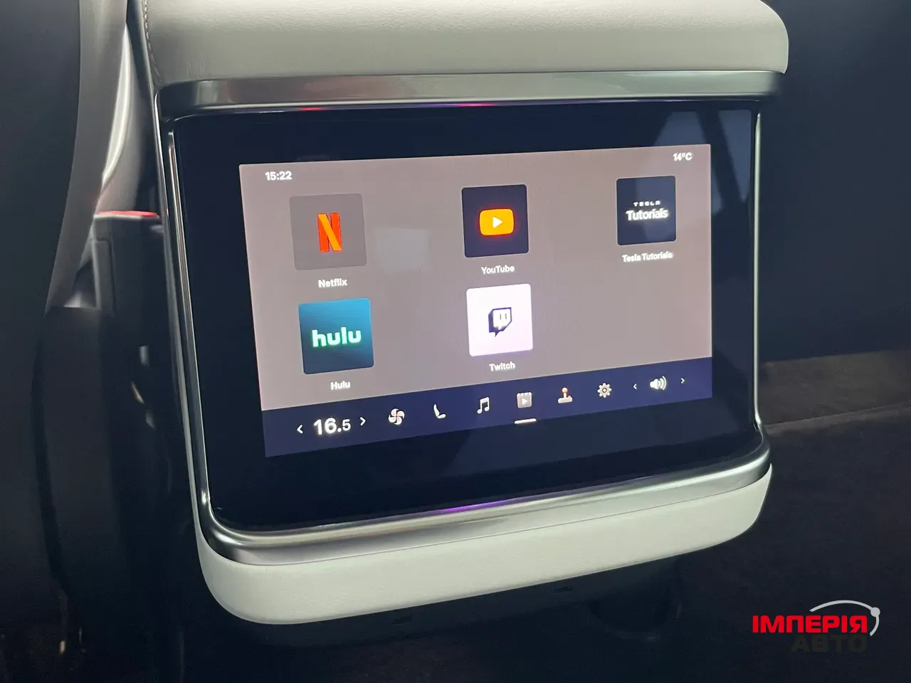 Tesla Model S - фото 54