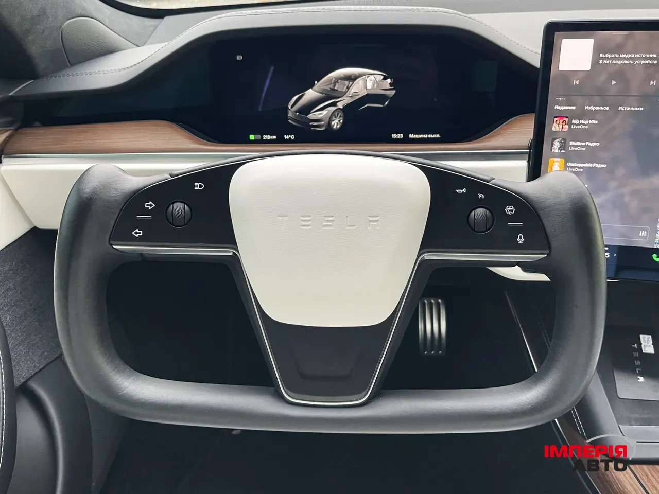 Tesla Model S - фото 28