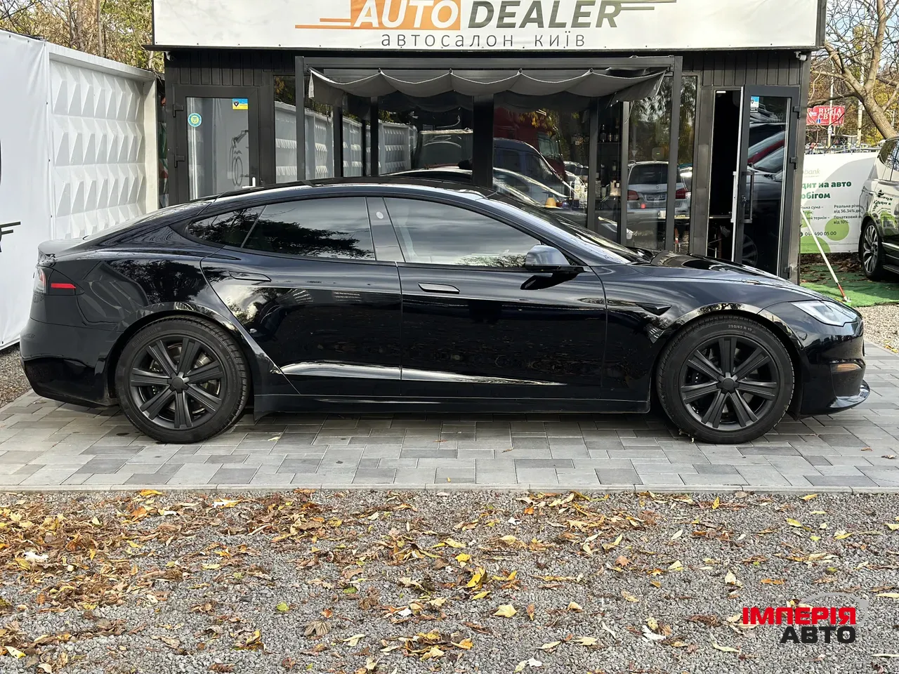 Tesla Model S - фото 18