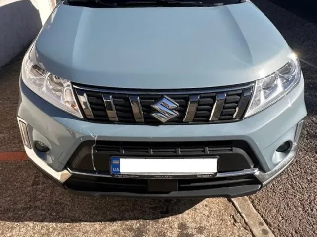 Suzuki Vitara - фото 1