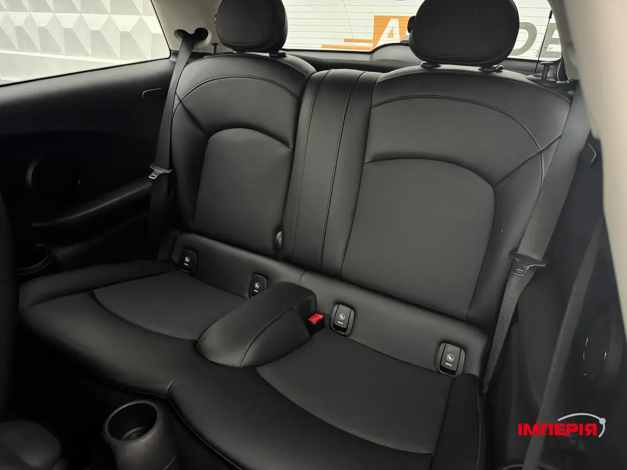 Mini Hatch - фото 21