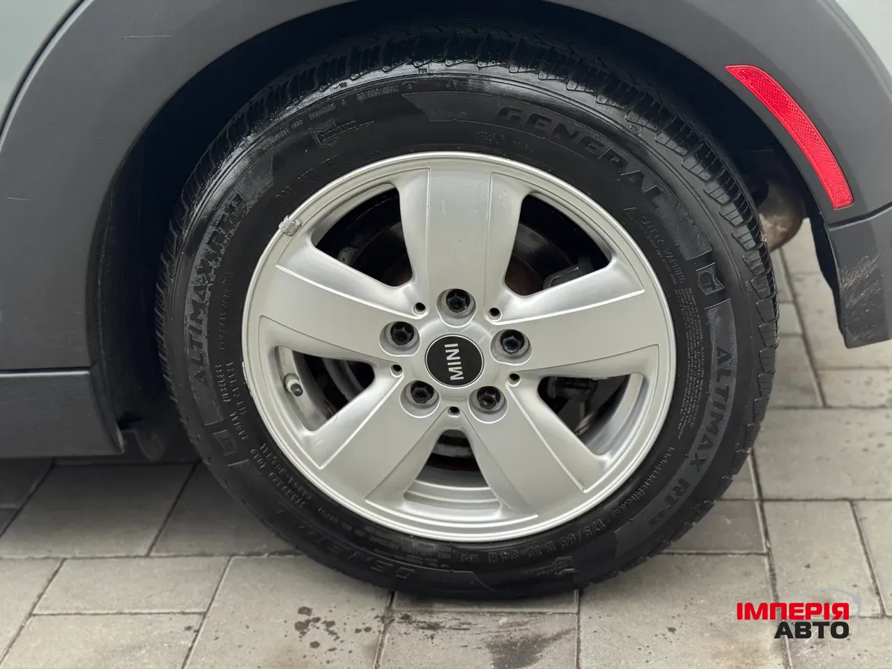 Mini Hatch - фото 11