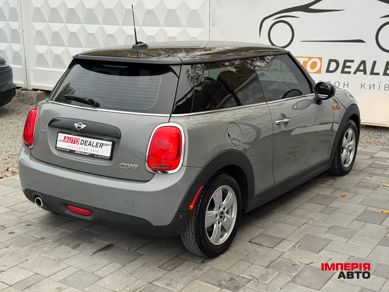 Mini Hatch - фото 8