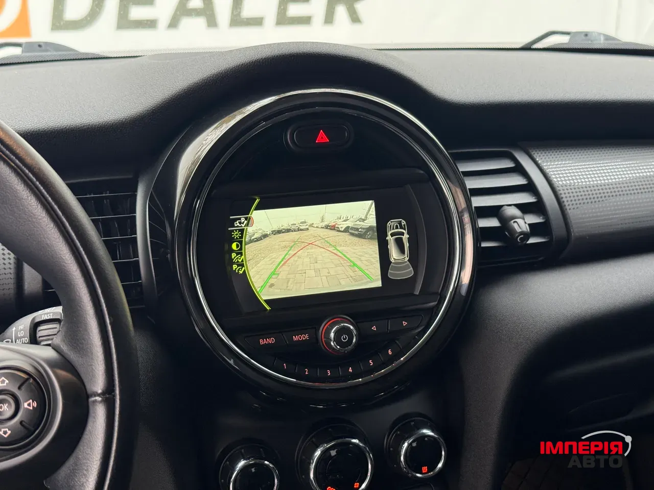 Mini Hatch - фото 18