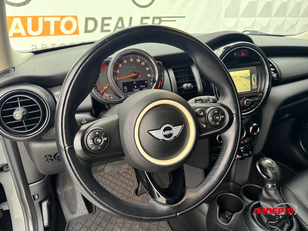 Mini Hatch - фото 17