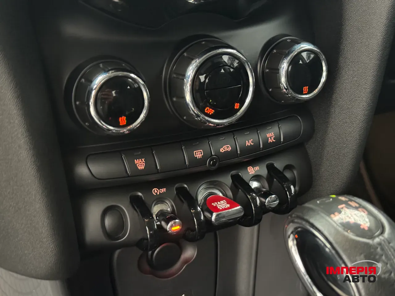 Mini Hatch - фото 19