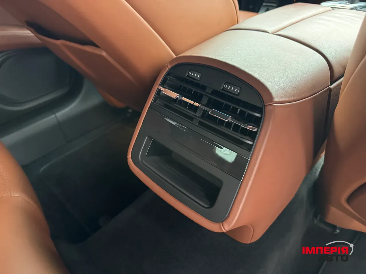 Maserati Quattroporte - фото 77