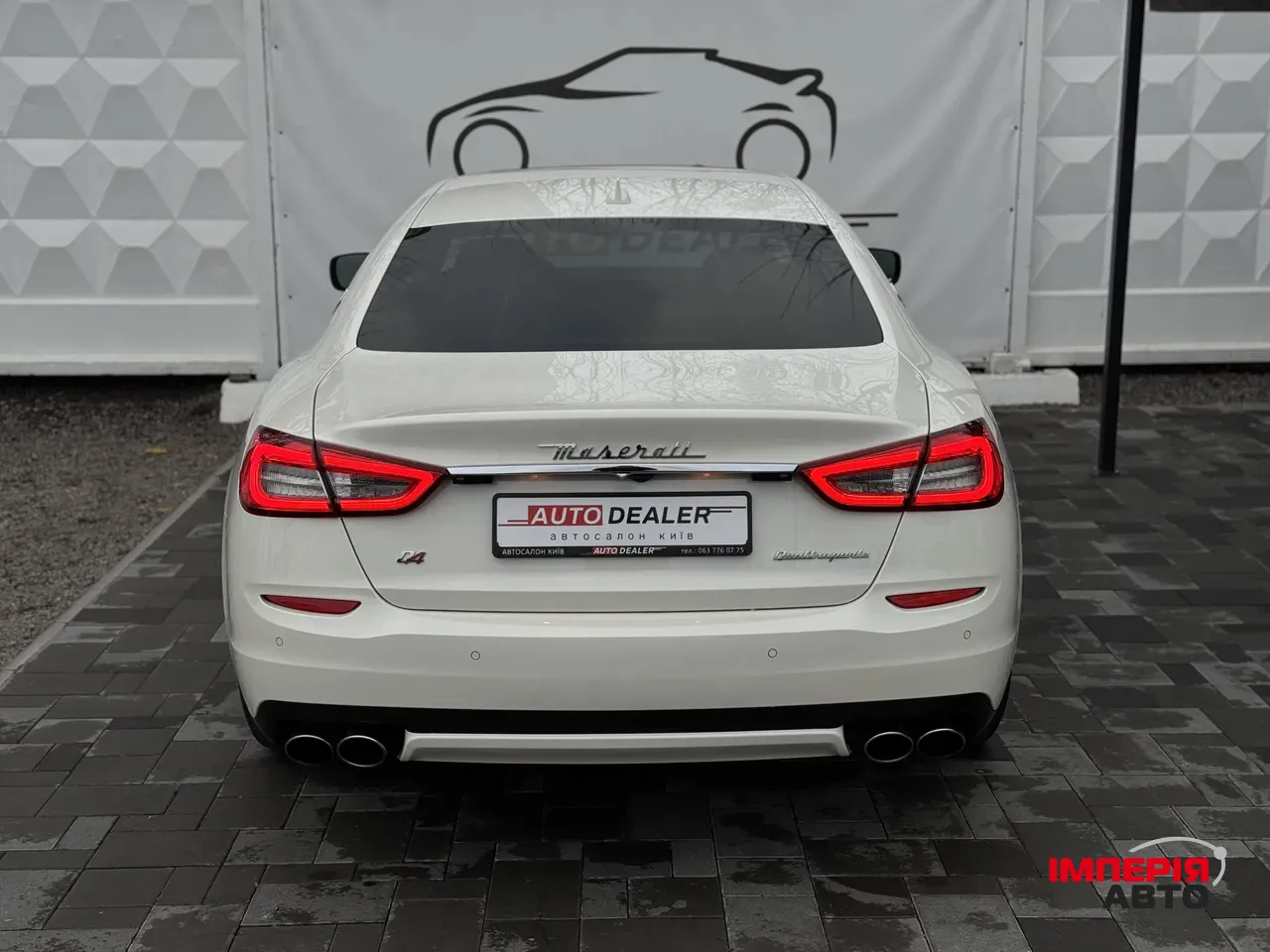 Maserati Quattroporte - фото 11