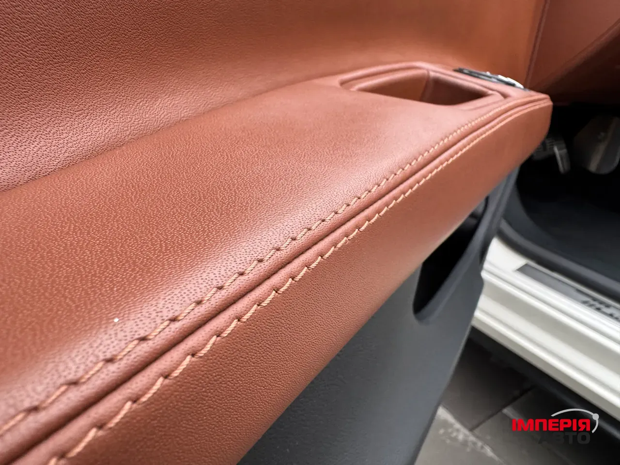 Maserati Quattroporte - фото 29