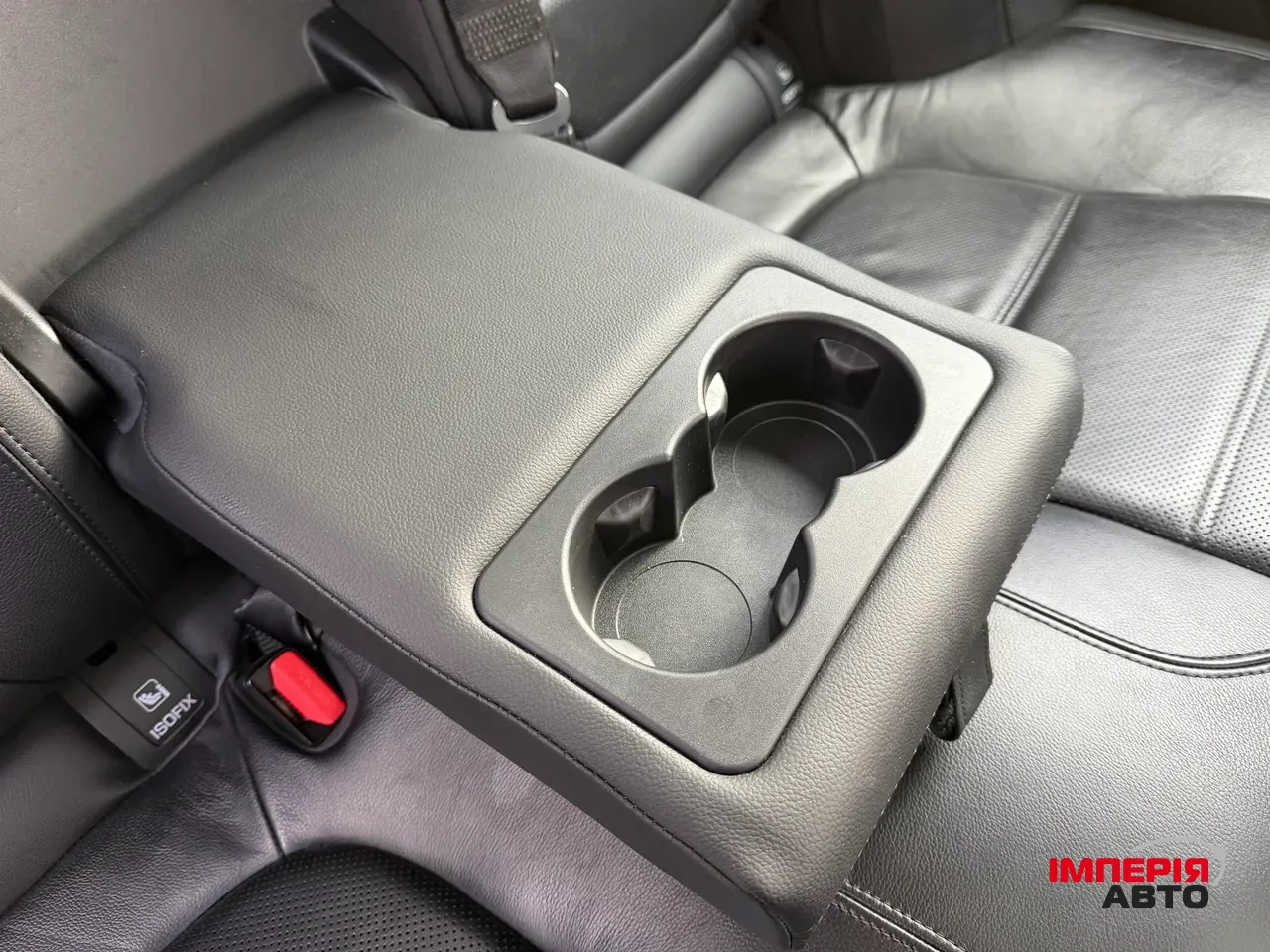 Jaguar XE - фото 36