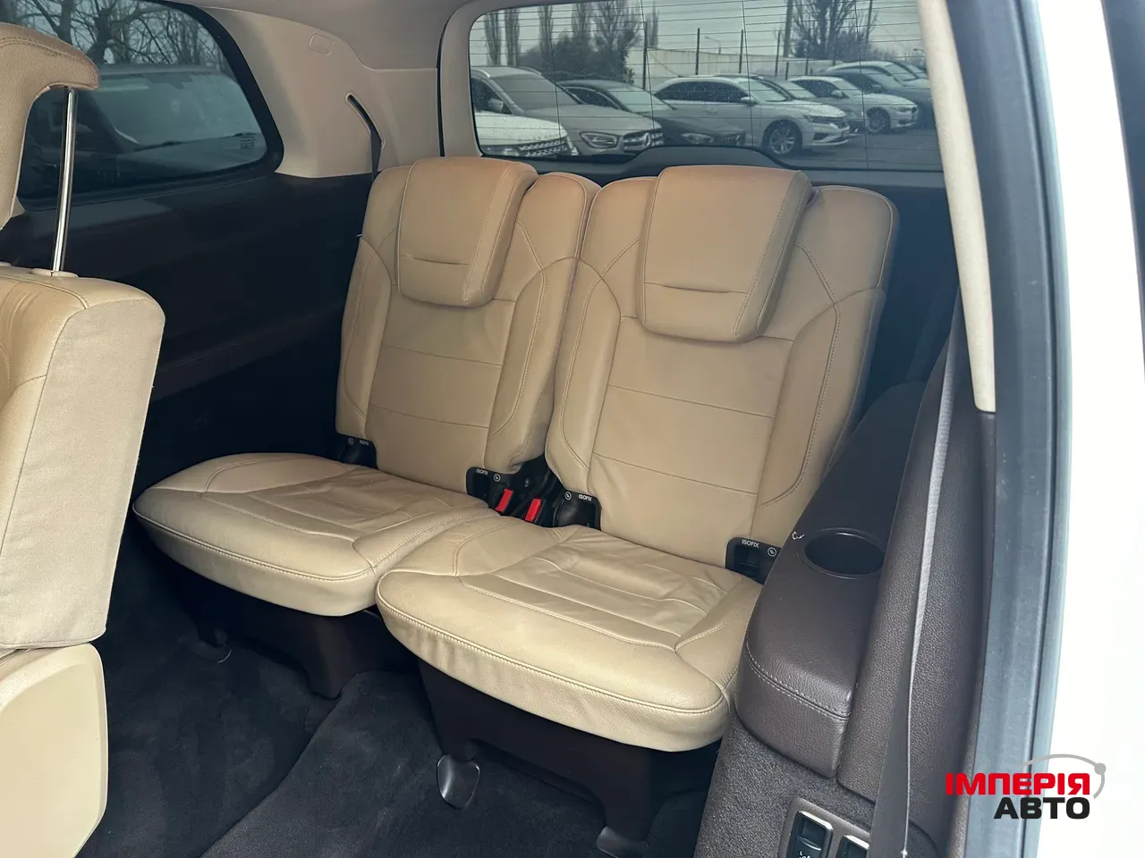 Mercedes-Benz GLS - фото 35