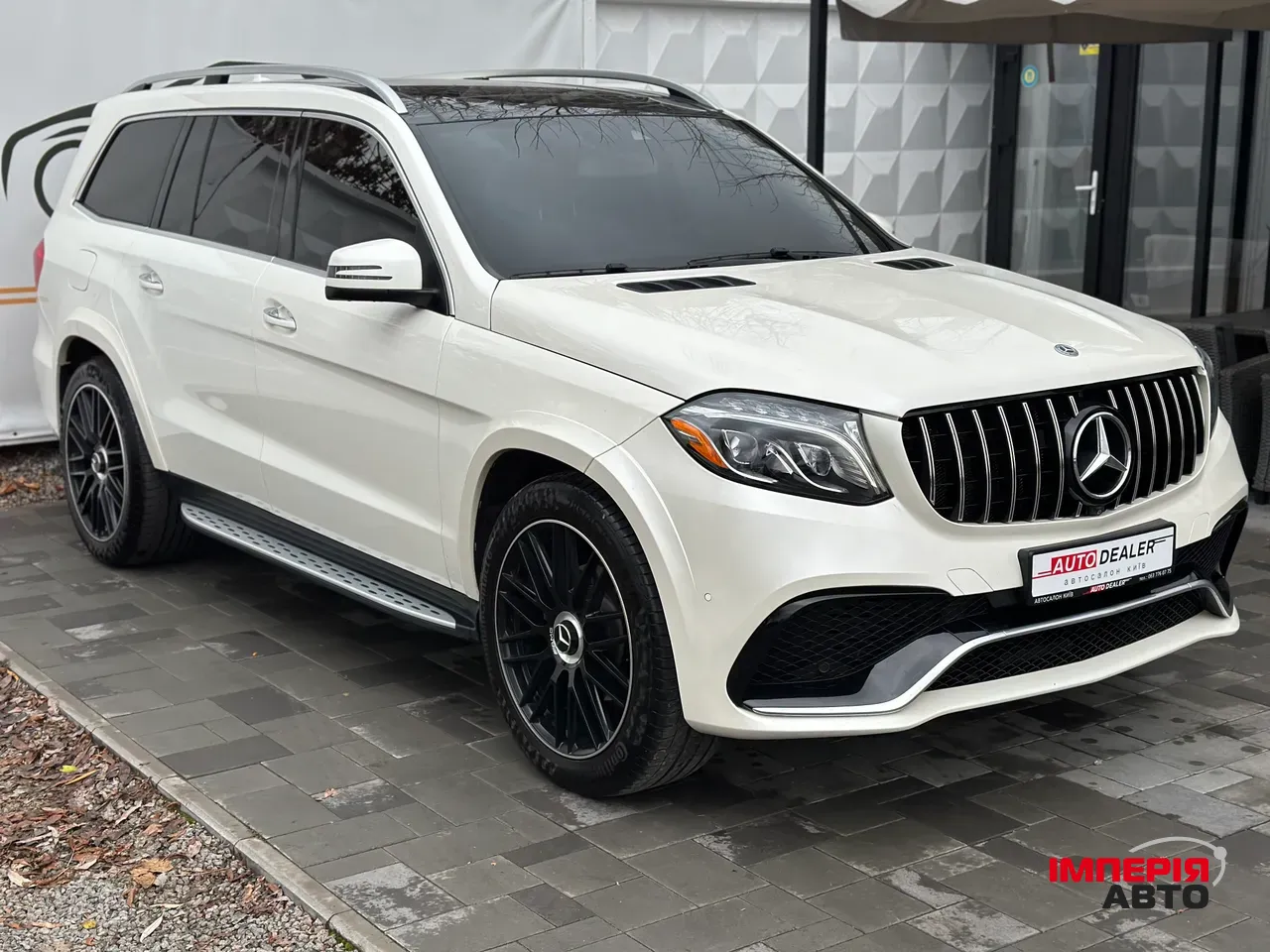 Mercedes-Benz GLS - фото 16