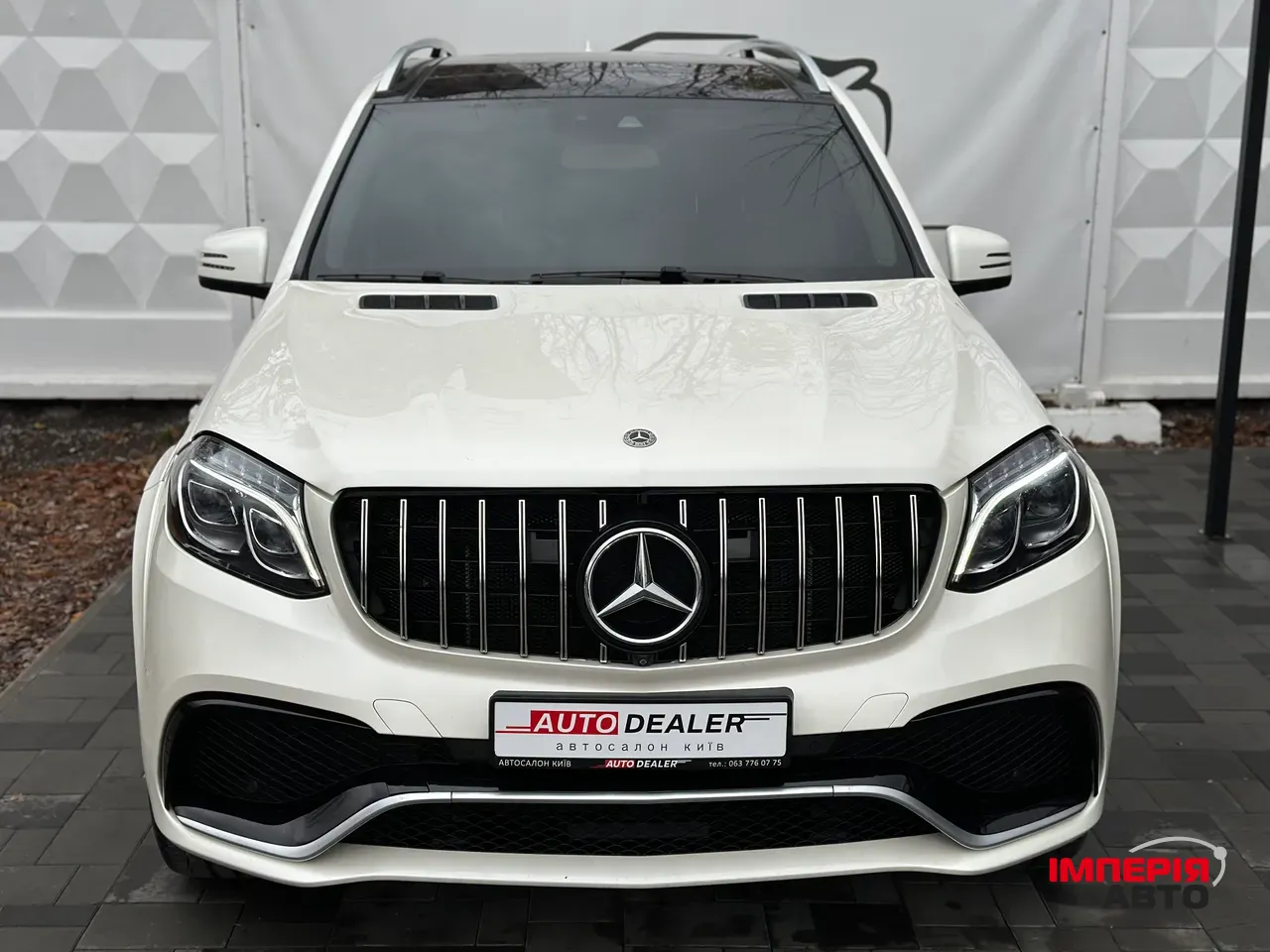 Mercedes-Benz GLS - фото 3