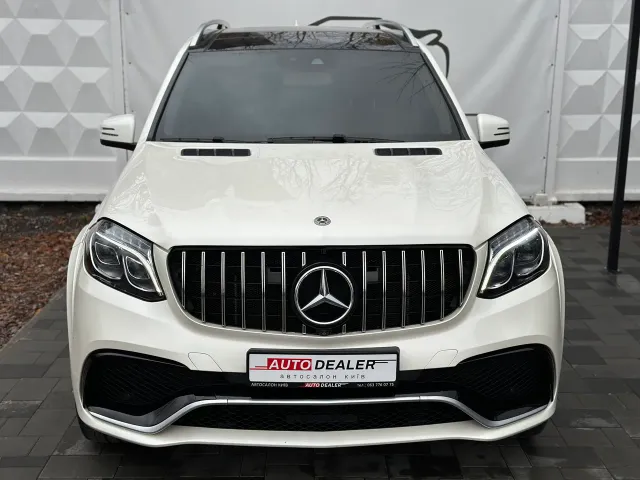 Mercedes-Benz GLS - фото 3