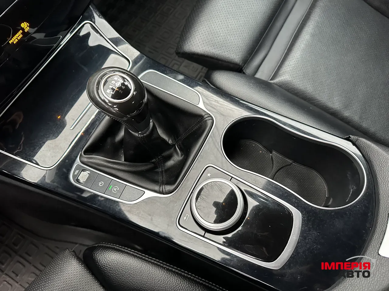 Mercedes-Benz C-Класс - фото 25