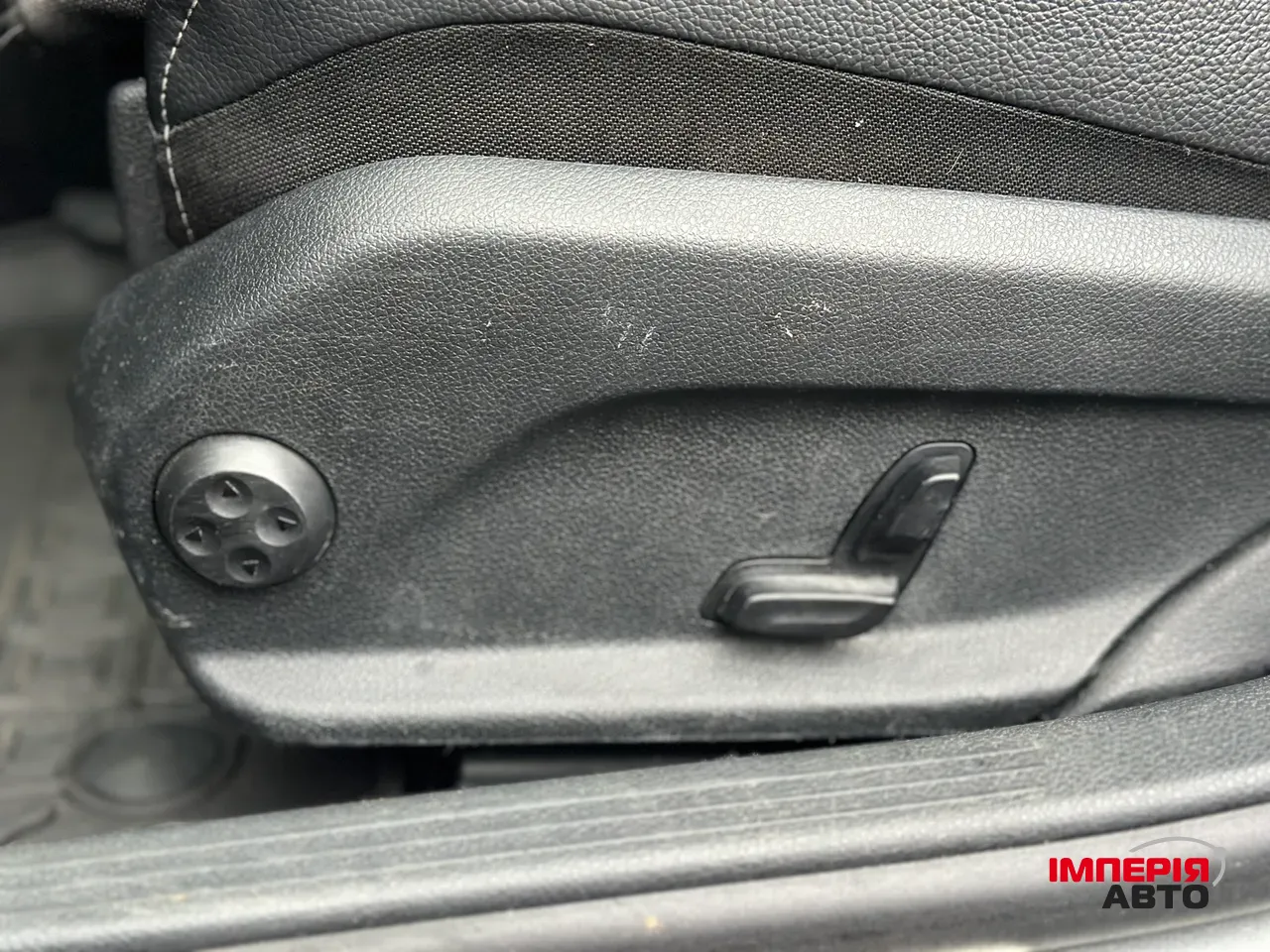 Mercedes-Benz C-Класс - фото 18