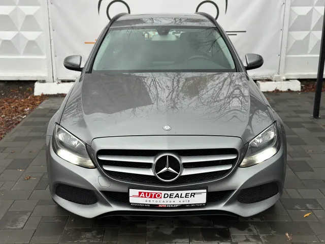 Mercedes-Benz C-Класс - фото 3