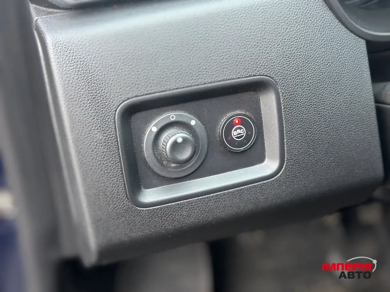 Renault Duster - фото 19