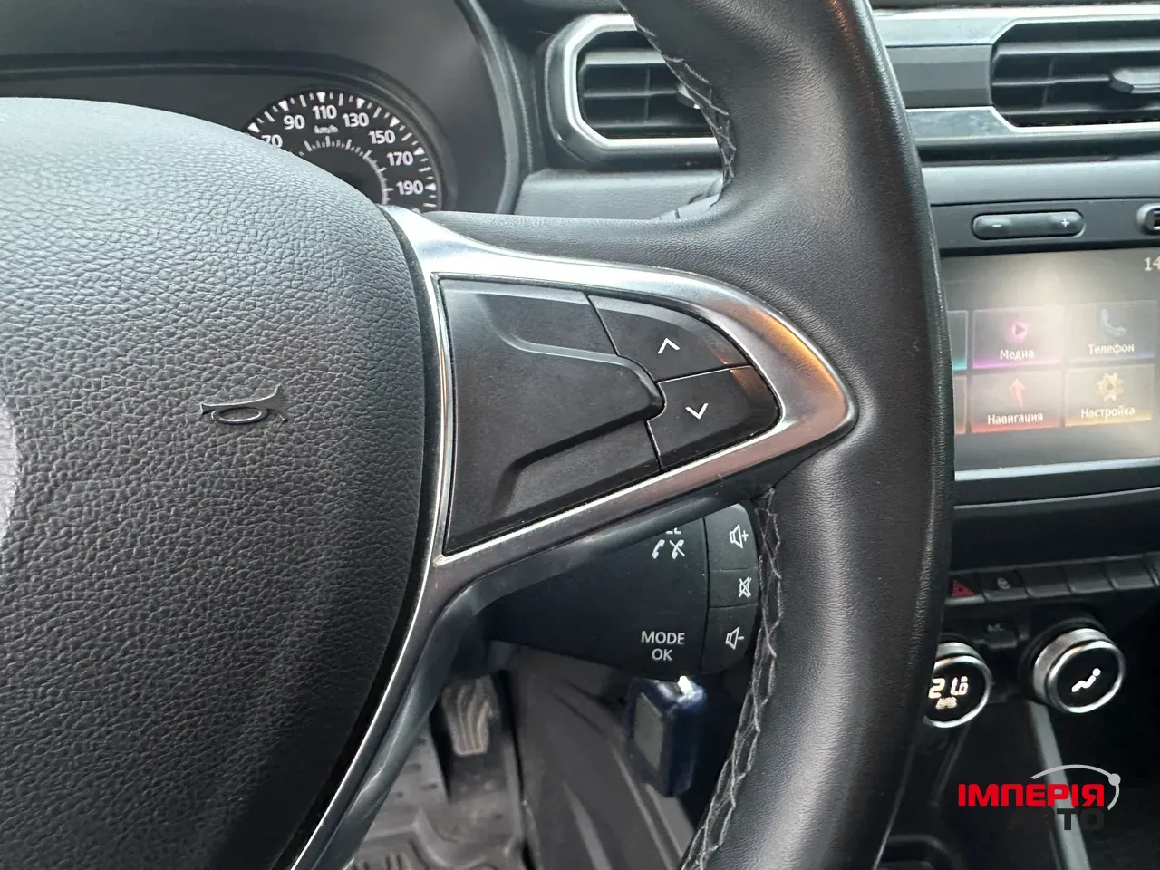 Renault Duster - фото 23