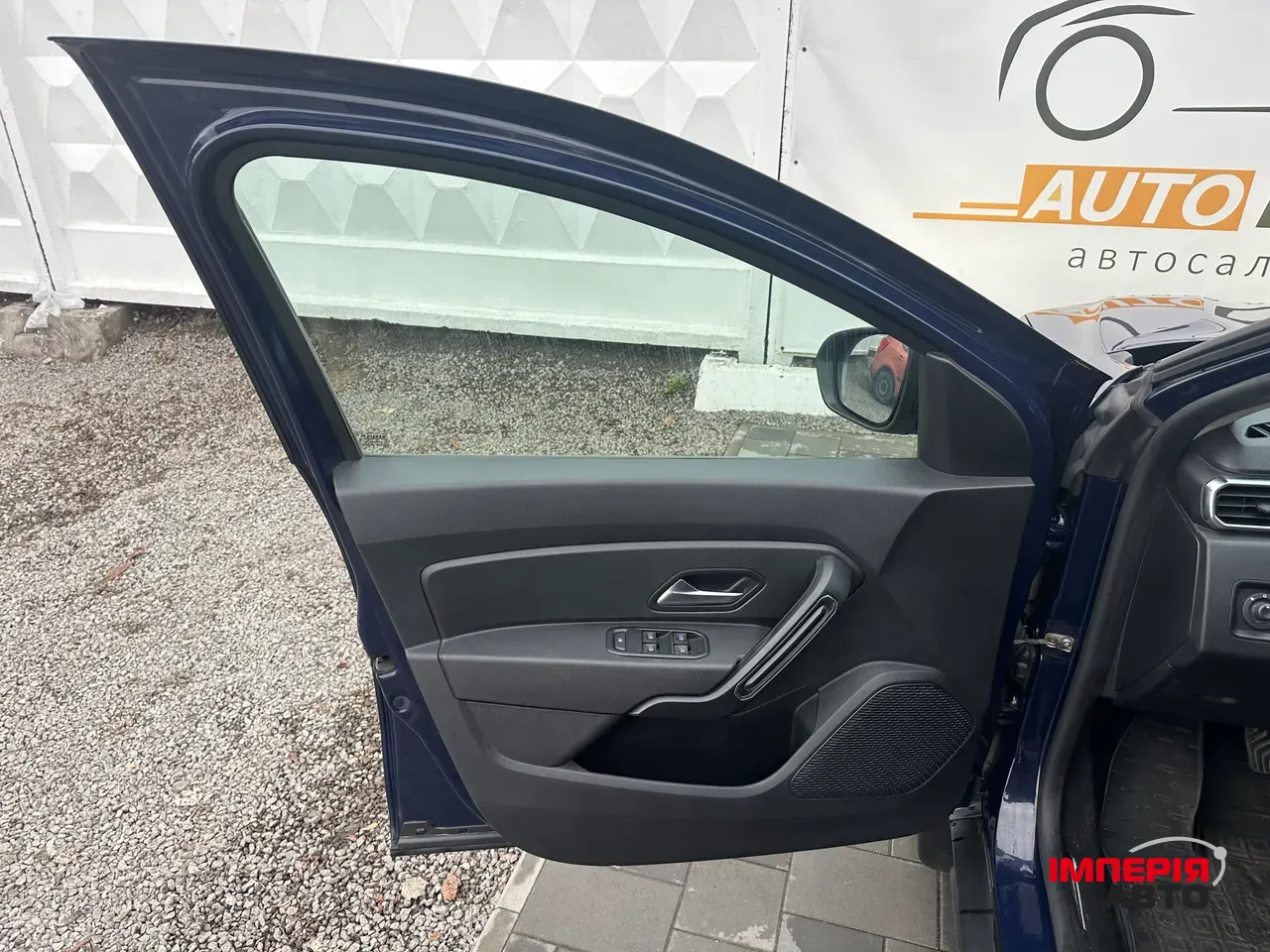 Renault Duster - фото 16