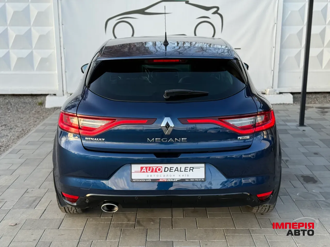 Renault Megane - фото 8