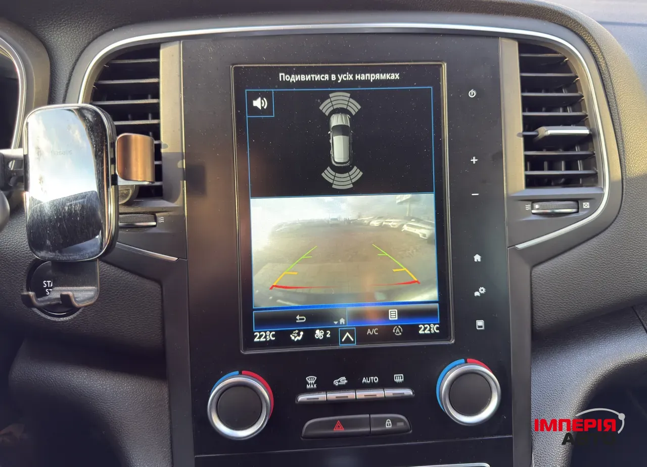 Renault Megane - фото 21