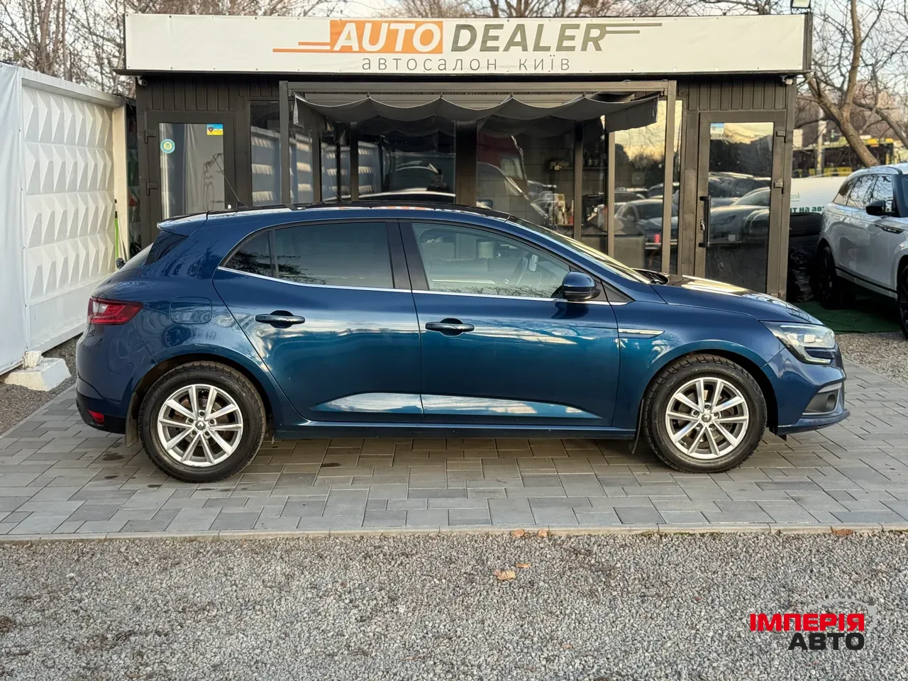 Renault Megane - фото 11