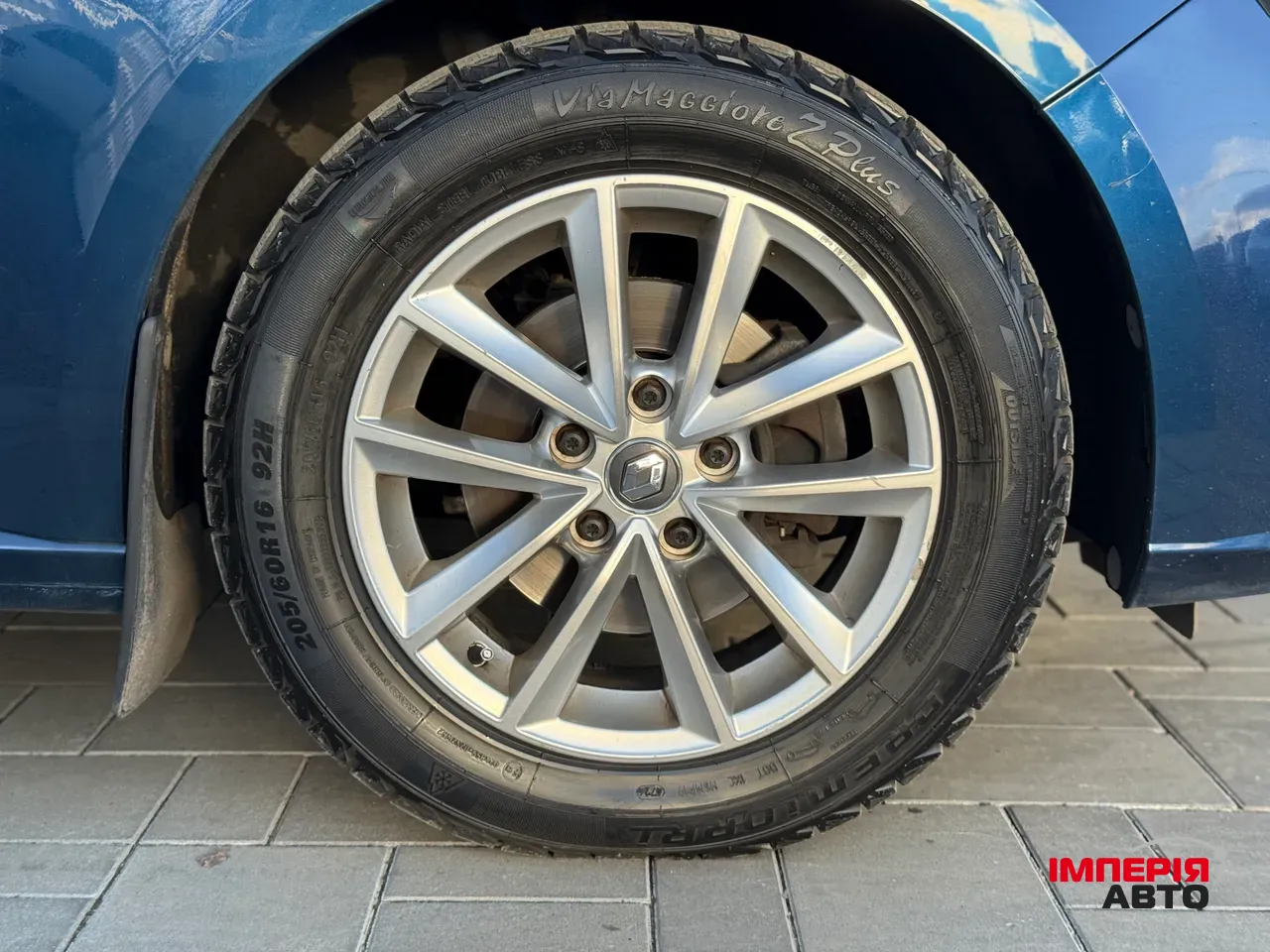 Renault Megane - фото 12