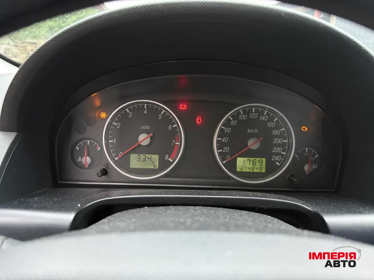 Ford Mondeo - фото 17